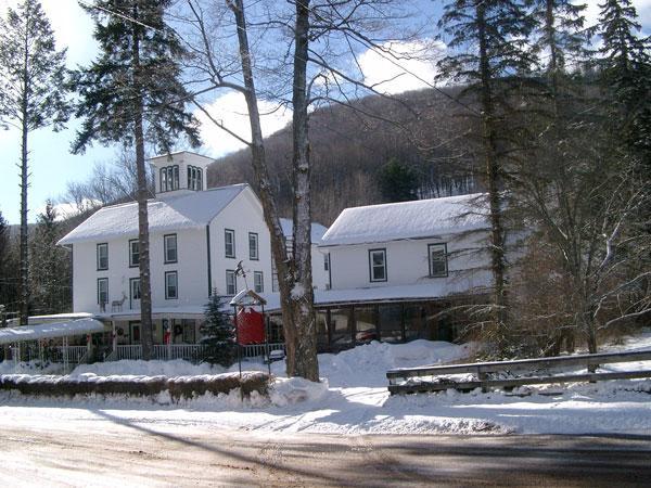 Colonial Inn Pine Hill 외부 사진