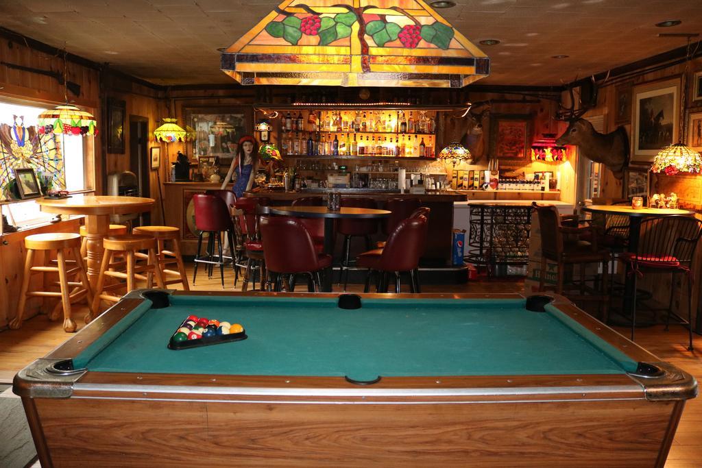 Colonial Inn Pine Hill 외부 사진