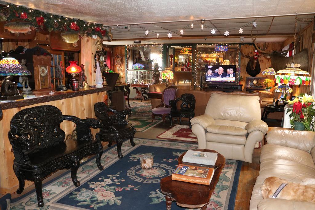 Colonial Inn Pine Hill 외부 사진