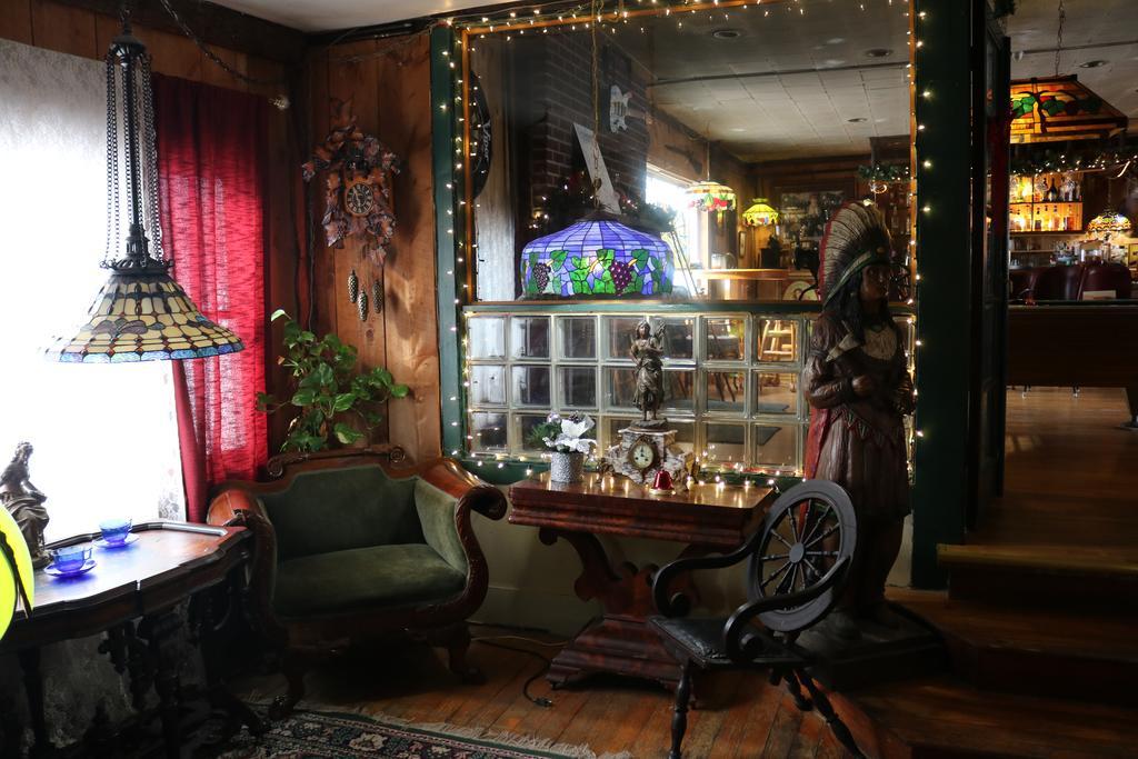 Colonial Inn Pine Hill 외부 사진